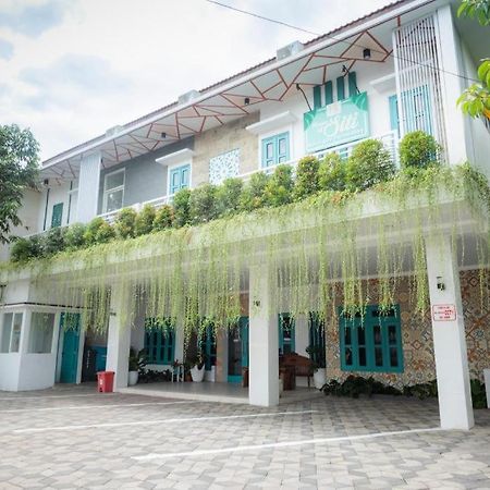 The Premiere Siti Hotel Jembel Dış mekan fotoğraf
