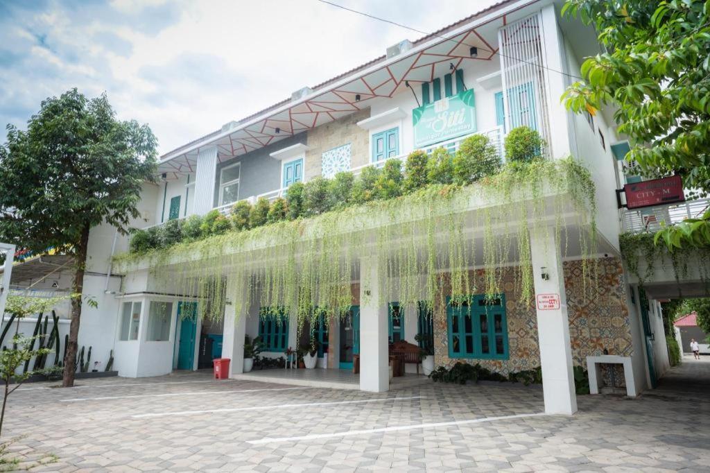 The Premiere Siti Hotel Jembel Dış mekan fotoğraf